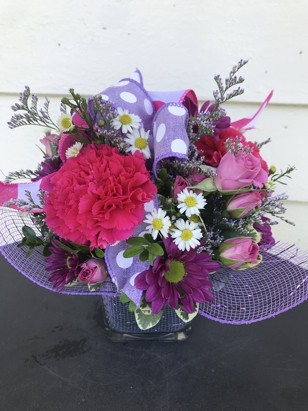 Get Happy from Lazy Daisy Flowers and Gifts in Keysville, VA